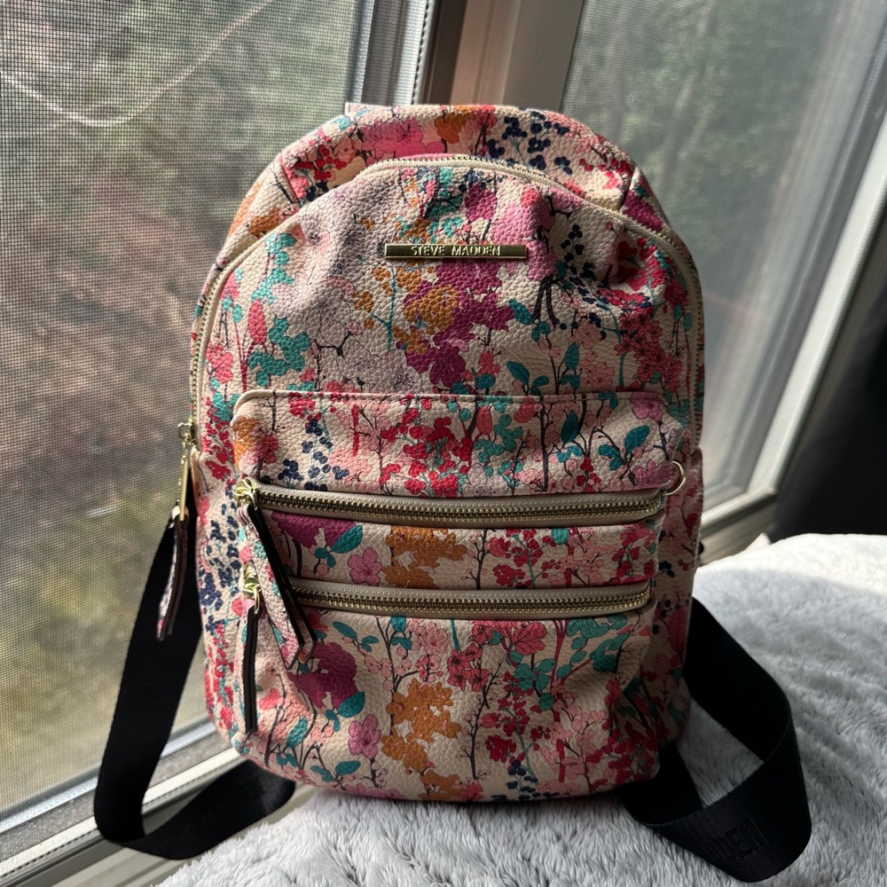 Steve Madden Multicolor Floral Backpack